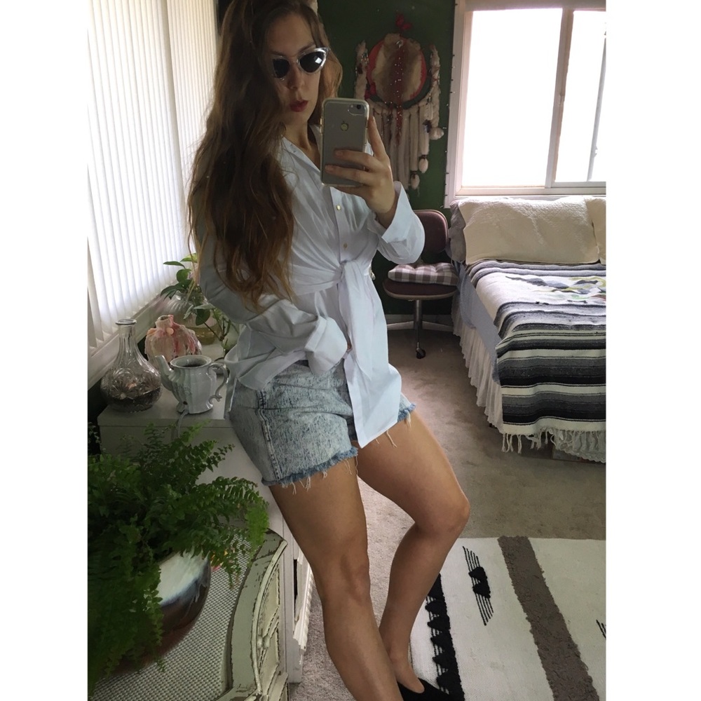 Acid washed shorts